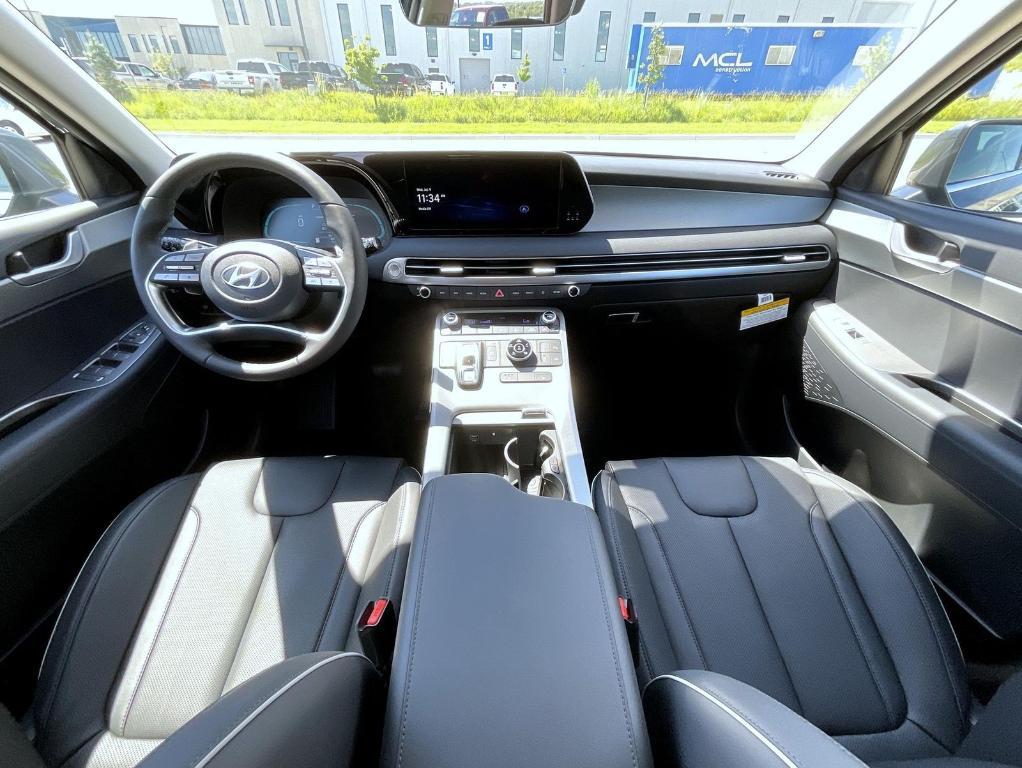 new 2025 Hyundai Palisade car, priced at $42,584