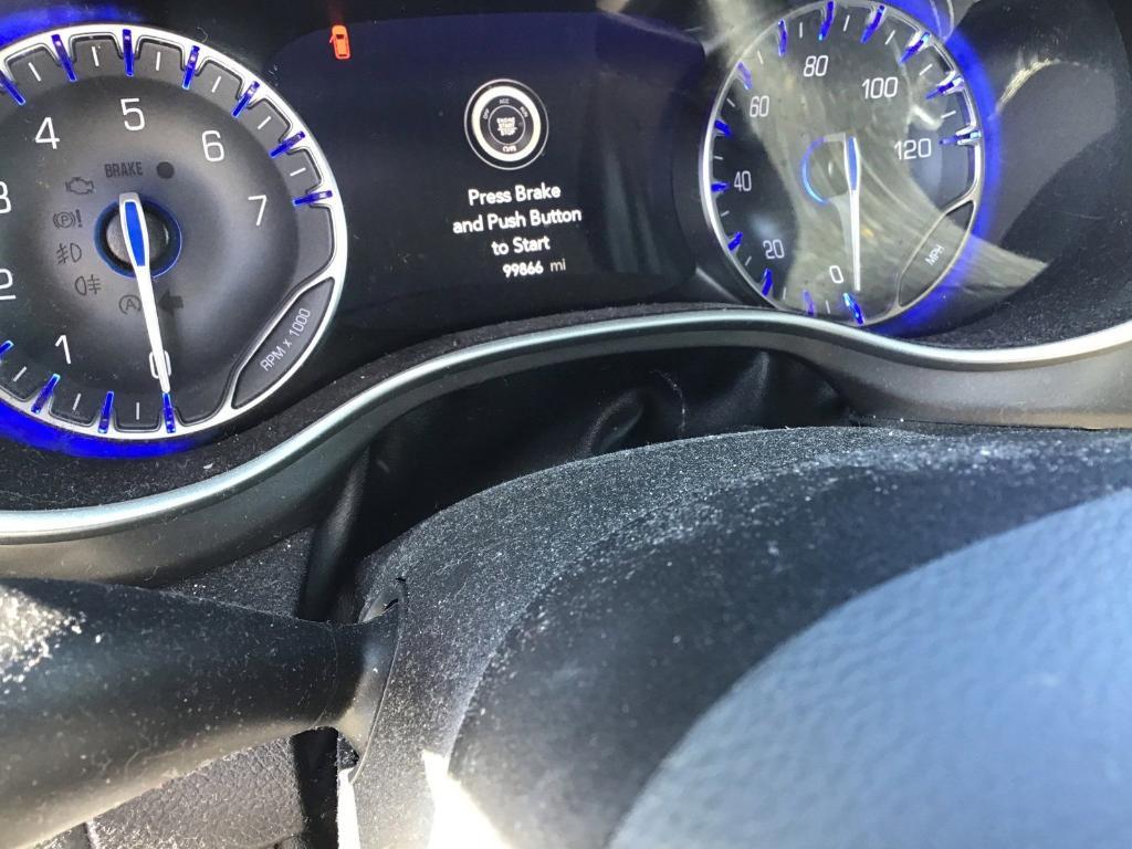 used 2021 Chrysler Pacifica car, priced at $20,444