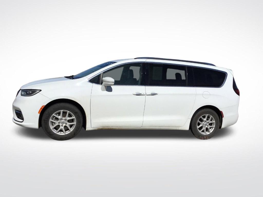 used 2021 Chrysler Pacifica car, priced at $20,444