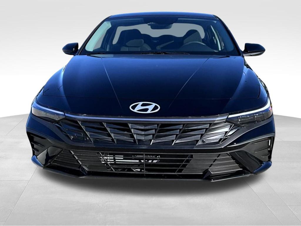 new 2025 Hyundai ELANTRA HEV car, priced at $26,384