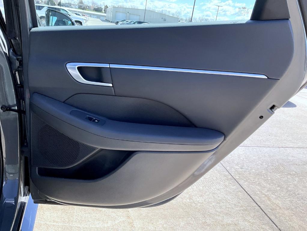 used 2022 Hyundai Sonata car, priced at $23,462