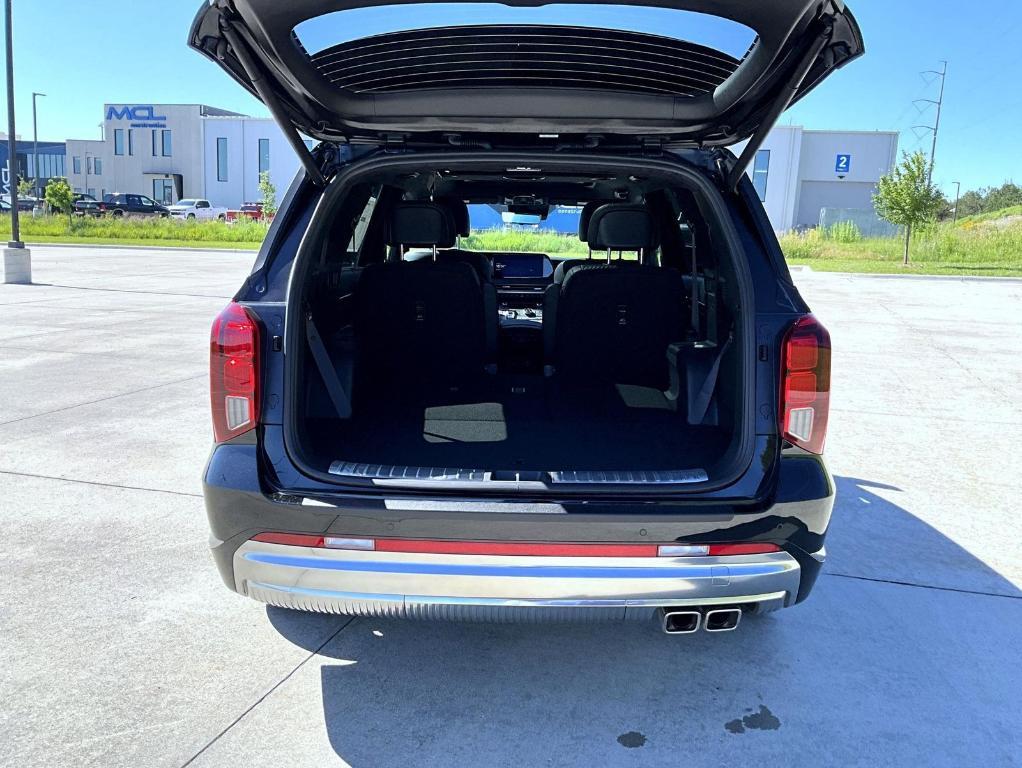 new 2025 Hyundai Palisade car, priced at $52,879