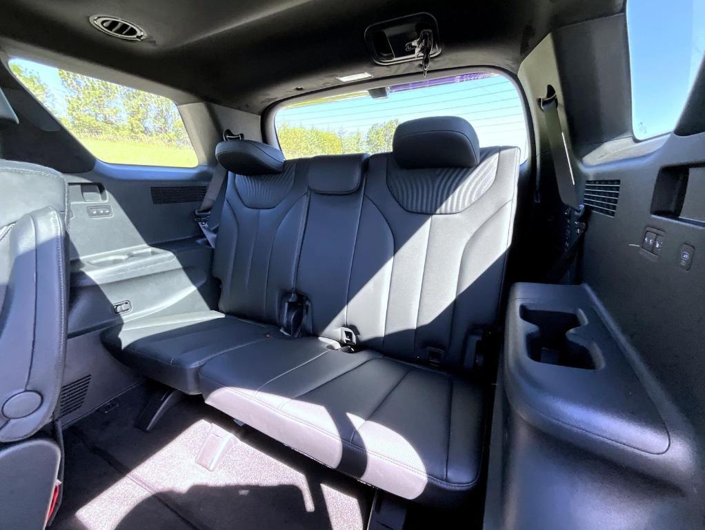 new 2025 Hyundai Palisade car, priced at $52,879
