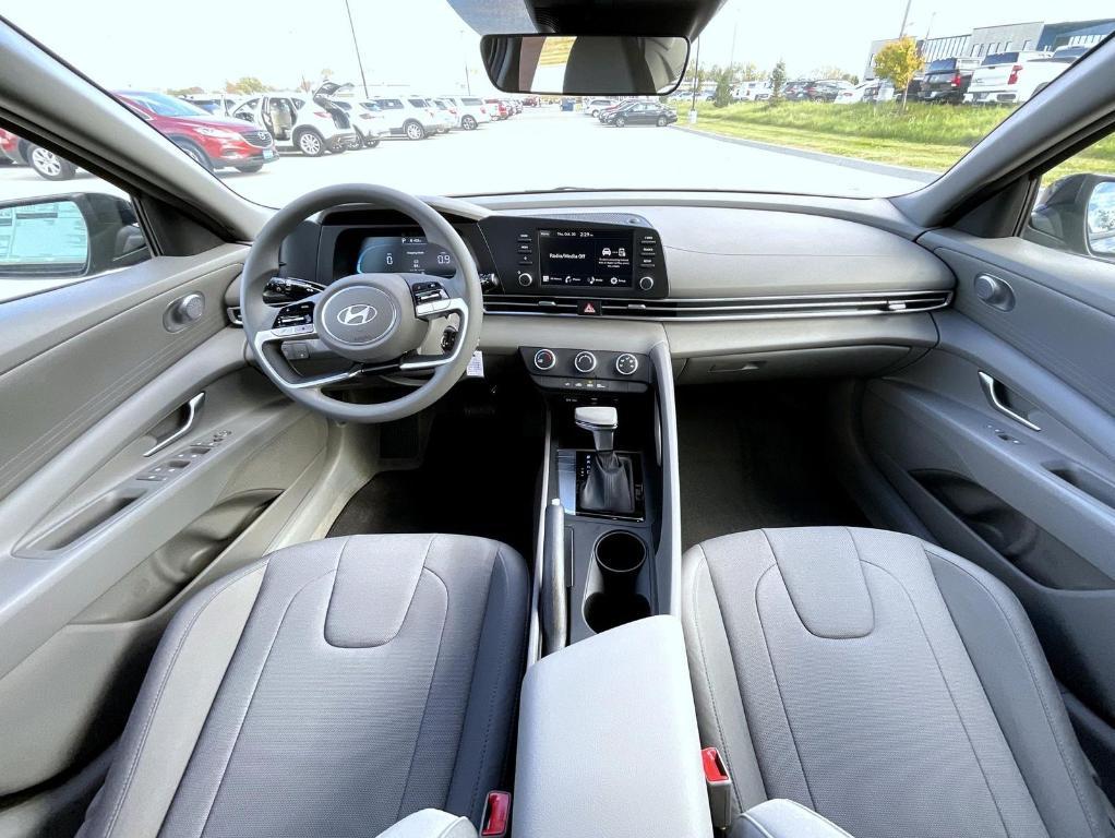 new 2025 Hyundai Elantra car, priced at $21,589