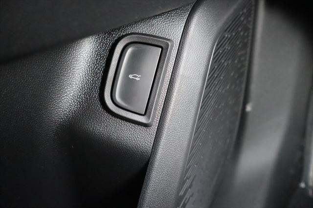 new 2026 Chevrolet Equinox car, priced at $33,600