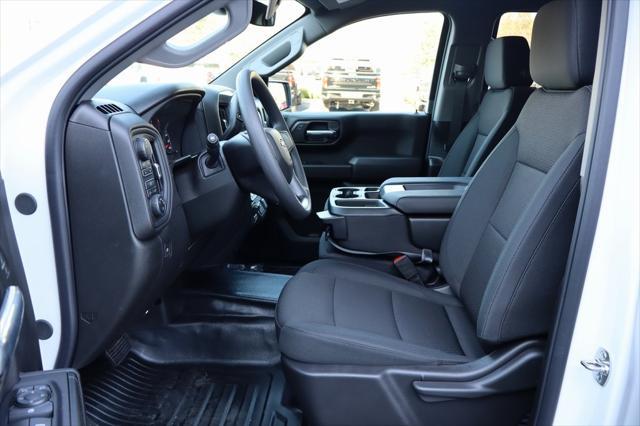 new 2025 Chevrolet Silverado 1500 car, priced at $46,392