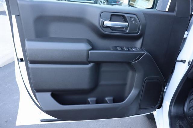 new 2025 Chevrolet Silverado 1500 car, priced at $46,392
