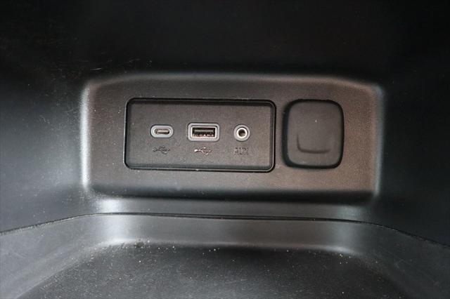 used 2023 Chevrolet Equinox car, priced at $23,900