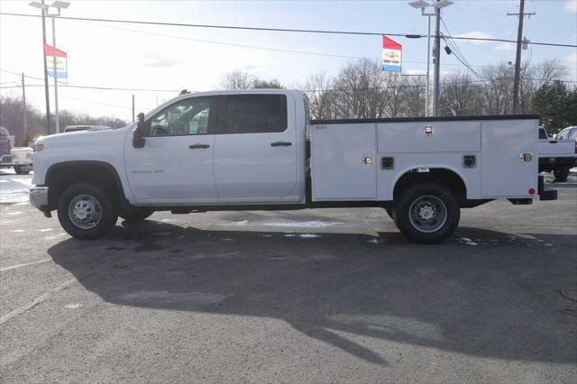 new 2025 Chevrolet Silverado 3500 car, priced at $72,381