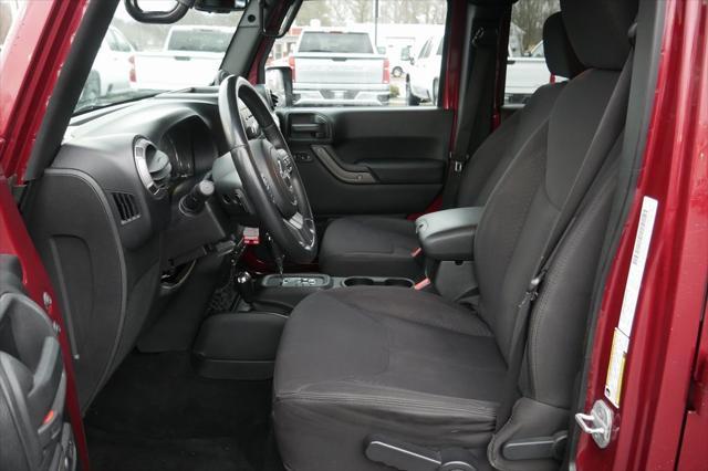 used 2013 Jeep Wrangler Unlimited car, priced at $14,900