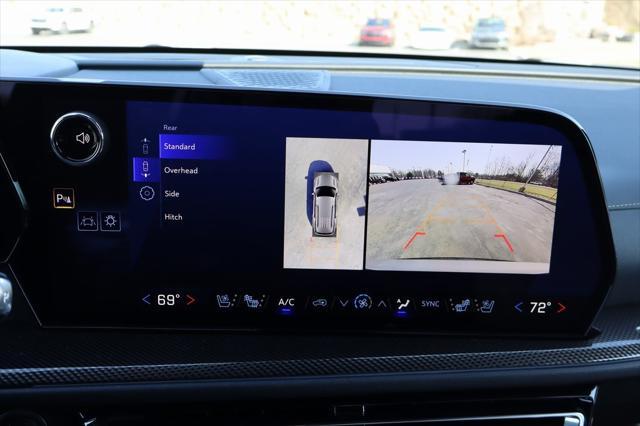new 2025 Chevrolet Traverse car, priced at $57,120