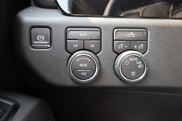 new 2025 Chevrolet Silverado 1500 car, priced at $45,693