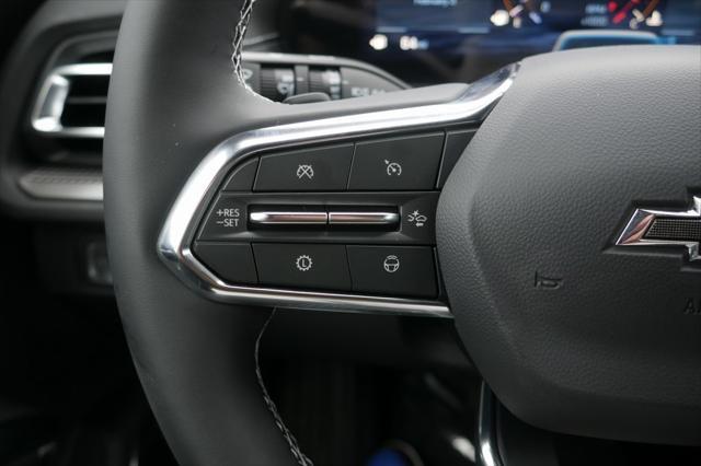 new 2025 Chevrolet Traverse car, priced at $49,710