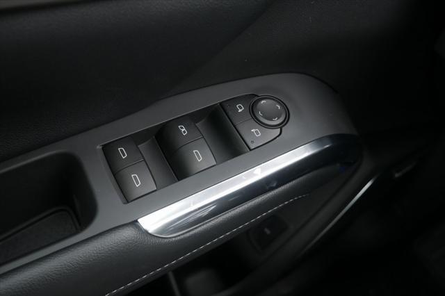 new 2025 Chevrolet Traverse car, priced at $49,710