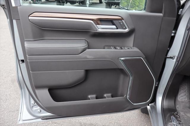 new 2025 Chevrolet Silverado 1500 car, priced at $44,242