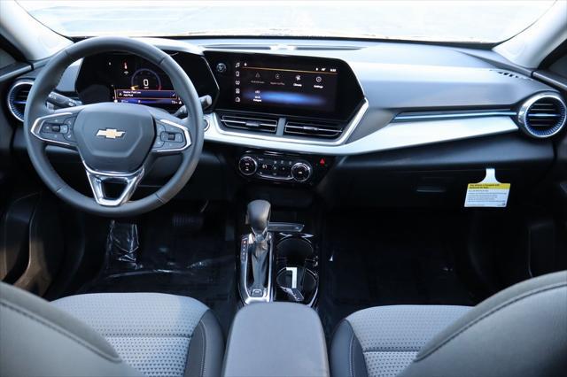 new 2025 Chevrolet Trax car, priced at $24,985