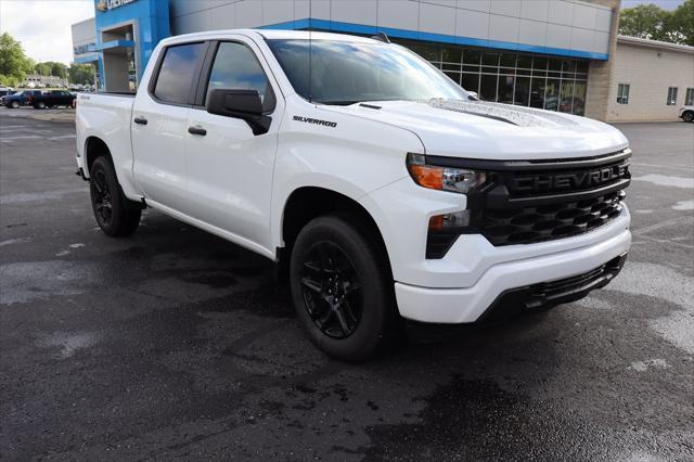 new 2025 Chevrolet Silverado 1500 car, priced at $42,744