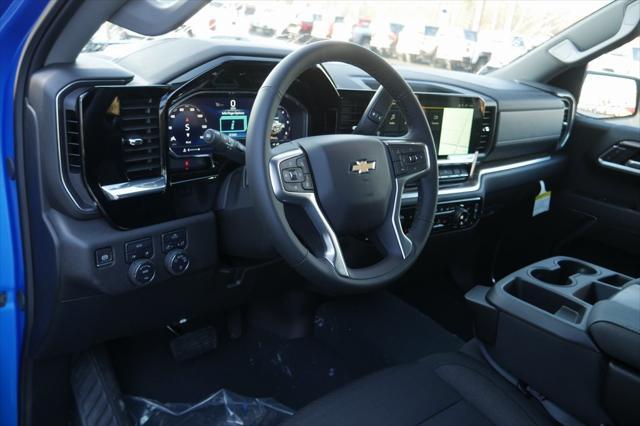 new 2025 Chevrolet Silverado 1500 car, priced at $50,256