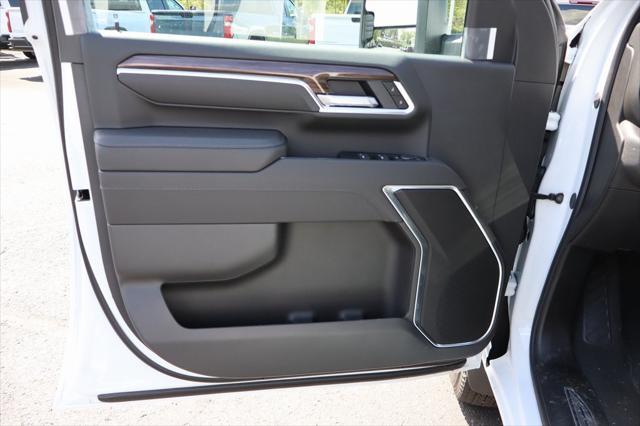 new 2025 Chevrolet Silverado 3500 car, priced at $73,572