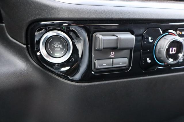new 2025 Chevrolet Silverado 1500 car, priced at $45,334