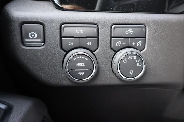 new 2025 Chevrolet Silverado 1500 car, priced at $45,334