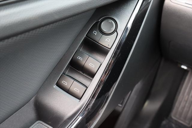 new 2026 Chevrolet Equinox car, priced at $32,268