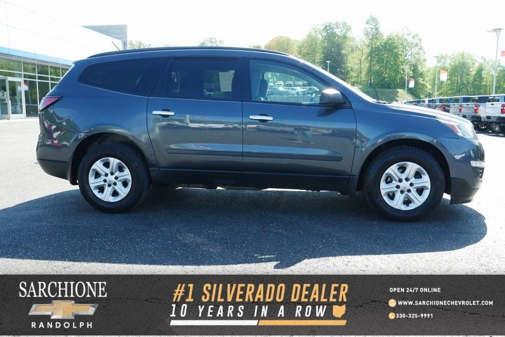 used 2014 Chevrolet Traverse car, priced at $6,900