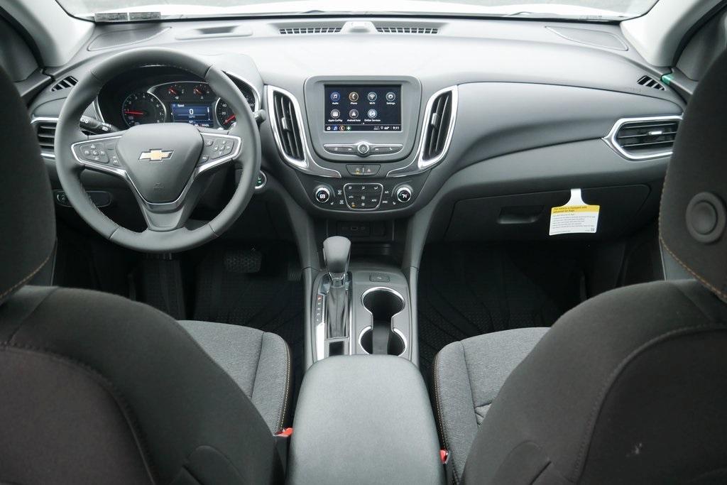 new 2024 Chevrolet Equinox car, priced at $31,058