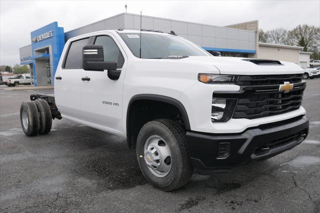 new 2024 Chevrolet Silverado 3500 car, priced at $51,795