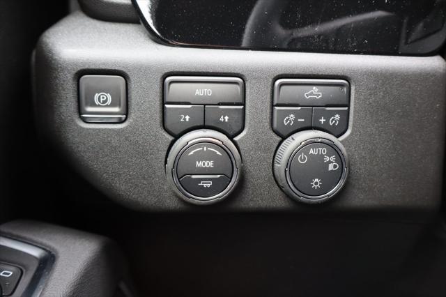 new 2025 Chevrolet Silverado 1500 car, priced at $44,242