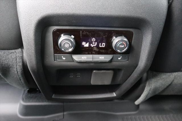 new 2025 Chevrolet Traverse car, priced at $59,445