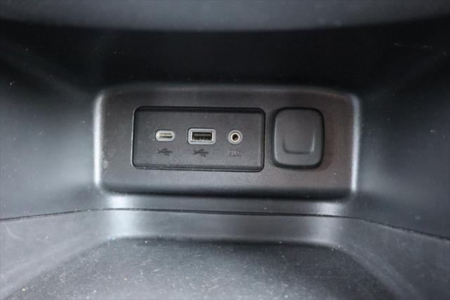 used 2023 Chevrolet Equinox car, priced at $21,900