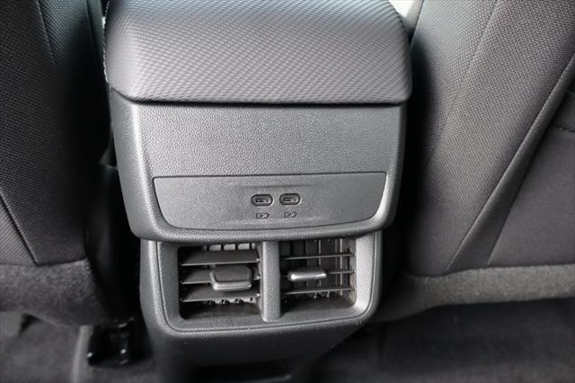 new 2026 Chevrolet Equinox car, priced at $31,995
