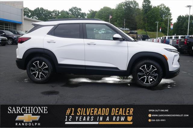 new 2025 Chevrolet TrailBlazer car, priced at $32,479