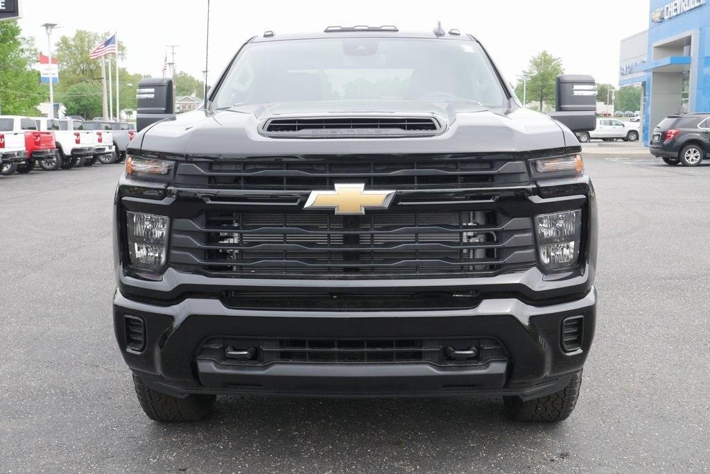 new 2024 Chevrolet Silverado 2500 car, priced at $70,190