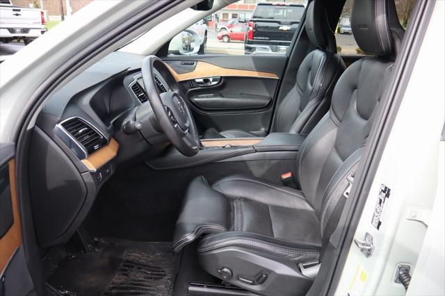 used 2020 Volvo XC90 car, priced at $21,900