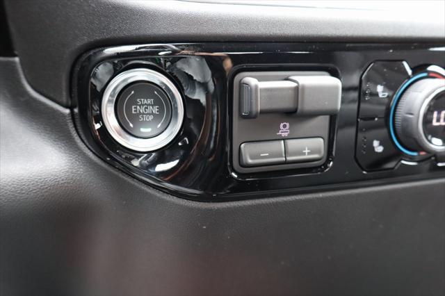 new 2025 Chevrolet Silverado 1500 car, priced at $45,334
