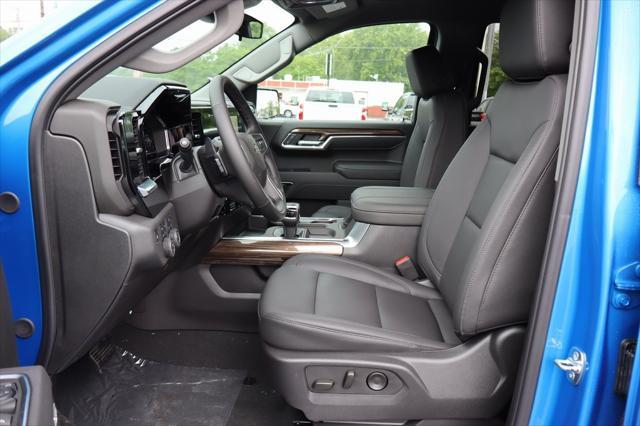 new 2025 Chevrolet Silverado 1500 car, priced at $56,672
