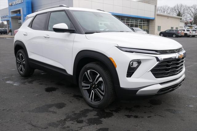 new 2025 Chevrolet TrailBlazer car, priced at $27,969