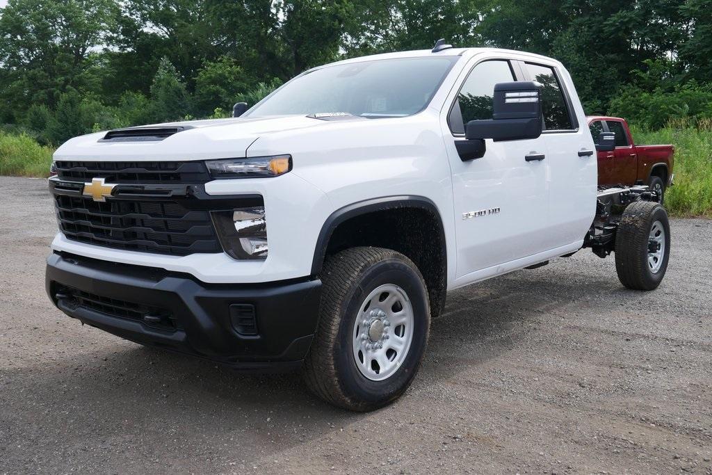 new 2024 Chevrolet Silverado 3500 car, priced at $50,083