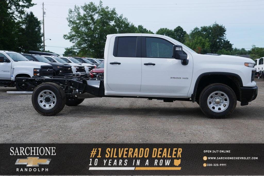 new 2024 Chevrolet Silverado 3500 car, priced at $50,083