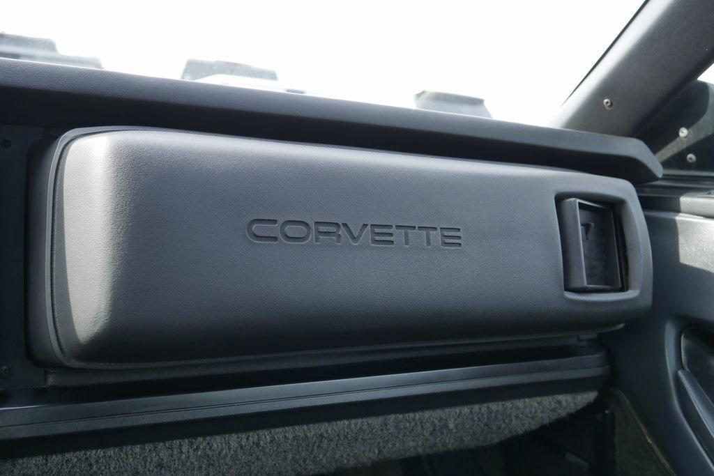 used 1987 Chevrolet Corvette car, priced at $11,500