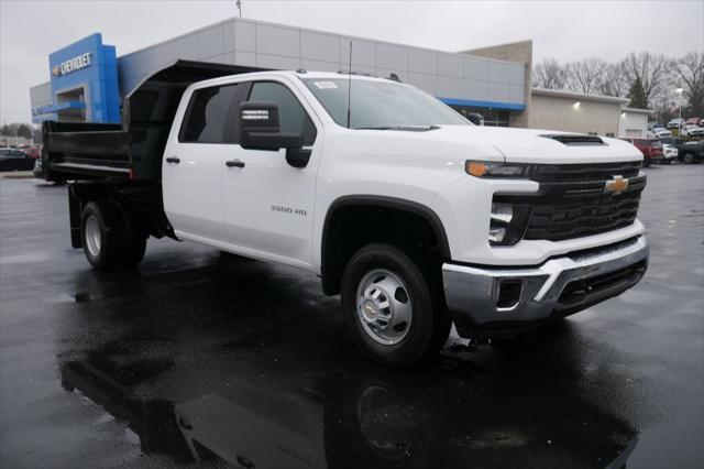 new 2025 Chevrolet Silverado 3500 car, priced at $77,622