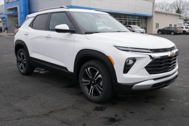 new 2025 Chevrolet TrailBlazer car, priced at $27,969