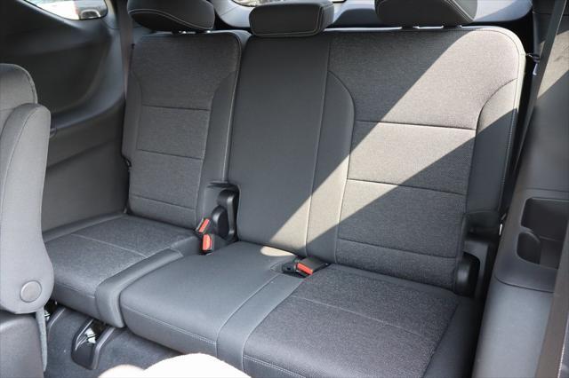 new 2025 Chevrolet Traverse car, priced at $47,195