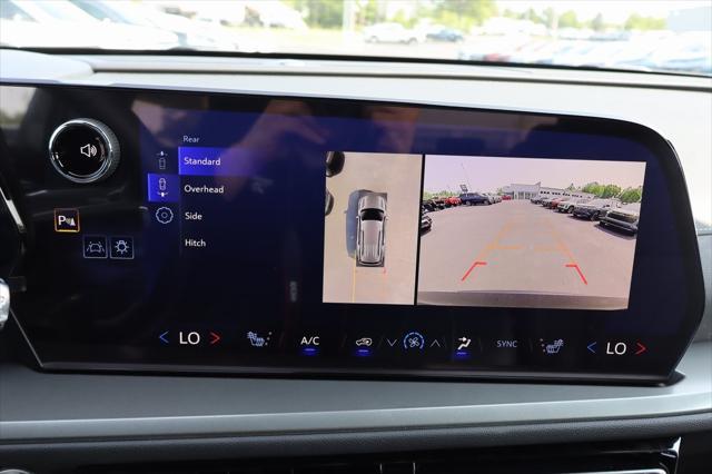 new 2025 Chevrolet Traverse car, priced at $47,195