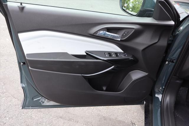 new 2025 Chevrolet Trax car, priced at $25,485