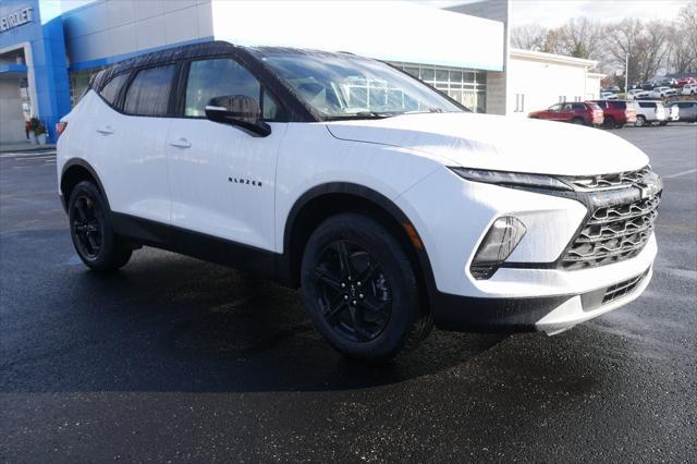 new 2025 Chevrolet Blazer car, priced at $47,319