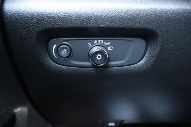 used 2022 Chevrolet Traverse car, priced at $34,900