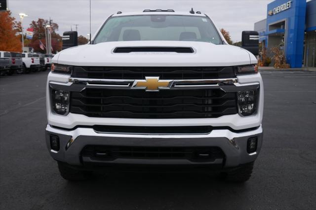 new 2025 Chevrolet Silverado 3500 car, priced at $55,994